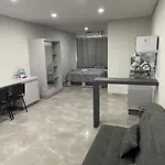Novo Apartamento Studio A Poucos Passos Do Paraguai - Vila Portes