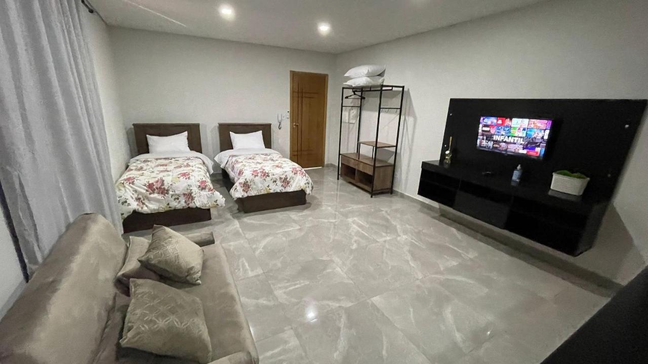 Apartment Novo A Poucos Passos Do Paraguai - Portes *